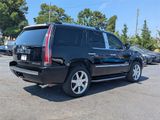Used 2011 Cadillac Escalade Luxury image 4