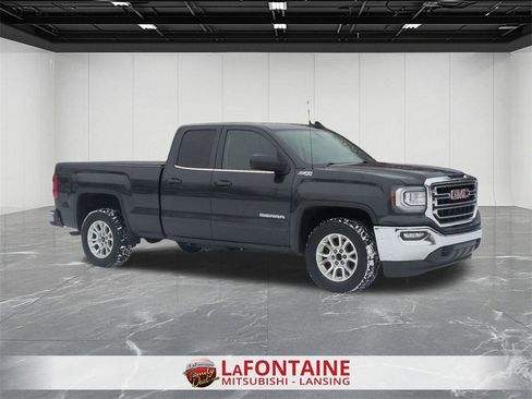 Used 2018 GMC Sierra 1500 SLE w/ SLE Value Package image 6