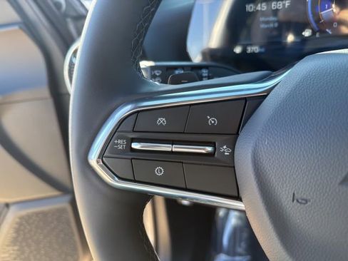 New 2026 Chevrolet Equinox LT w/ Convenience Package II FWD image 18