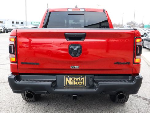 Used 2022 RAM 1500 Big Horn w/ Built-to-serve Edition image 5