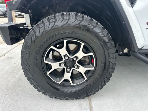 Used 2021 Jeep Wrangler Unlimited Rubicon AWD/4WD image 7