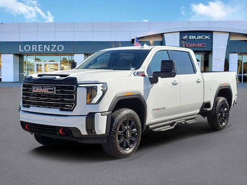 Used 2026 GMC Sierra 2500 AT4 image 1