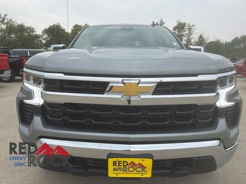 New 2026 Chevrolet Silverado 1500 LT image 2