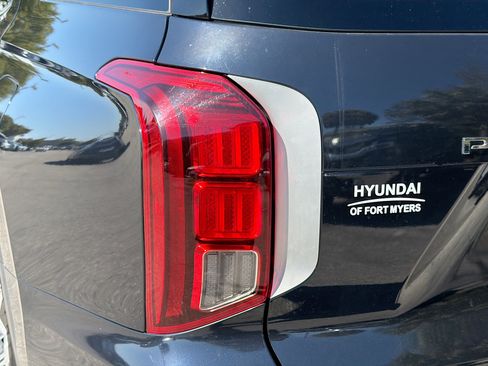 Used 2022 Hyundai Palisade SEL w/ Convenience Package image 10