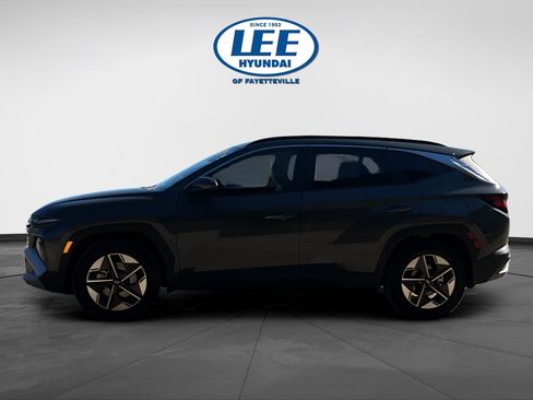 Certified 2025 Hyundai Tucson SEL image 3