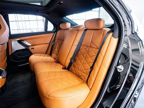 Used 2023 BMW 740i w/ Parking Assistance Package image 53