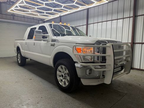 Used 2011 Ford F250 Lariat w/ Lariat Ultimate Pkg image 1