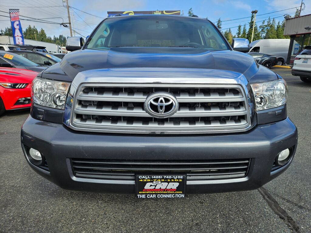Used 2011 Toyota Sequoia Limited AWD/4WD image 2