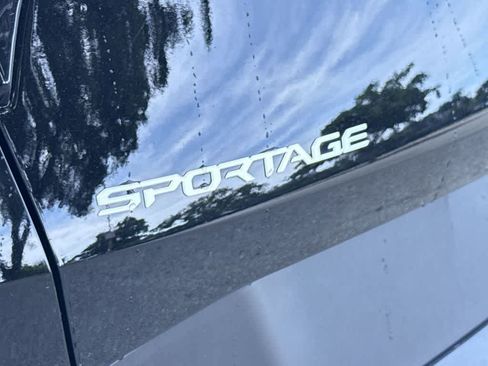 Certified 2024 Kia Sportage X-Line AWD/4WD image 10
