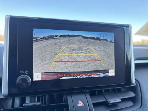 Used 2024 Toyota RAV4 LE image 15