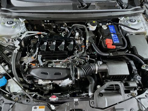 Used 2025 Honda Accord SE image 32
