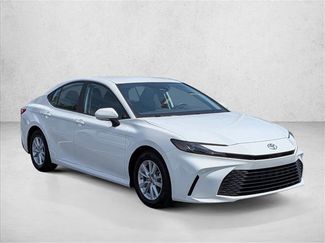 Used 2025 Toyota Camry LE FWD video 3