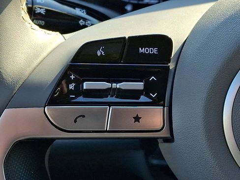 Certified 2025 Hyundai Elantra Sport w/ Cargo Package image 20