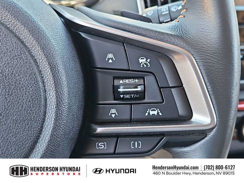 Used 2020 Subaru Crosstrek 2.0i Premium w/ Moonroof Package 2 AWD/4WD image 25