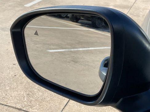 New 2026 Nissan Kicks S image 10