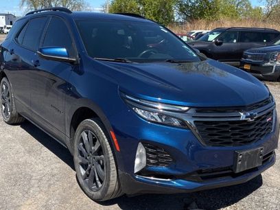 Used 2022 Chevrolet Equinox RS w/ Infotainment Package