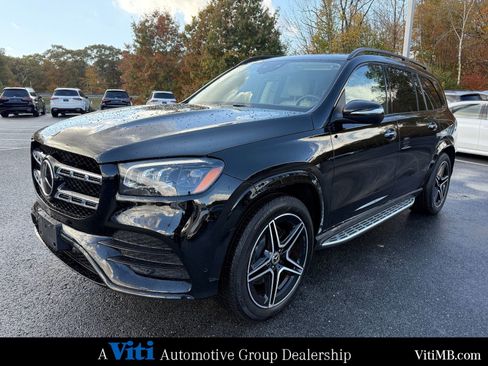 Certified 2022 Mercedes-Benz GLS 450 4MATIC image 4