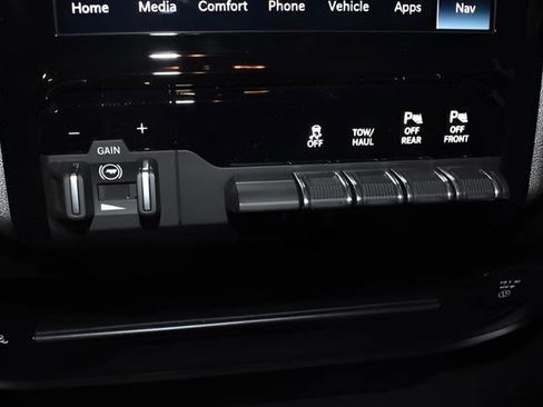 New 2026 RAM 2500 Tradesman AWD/4WD image 15