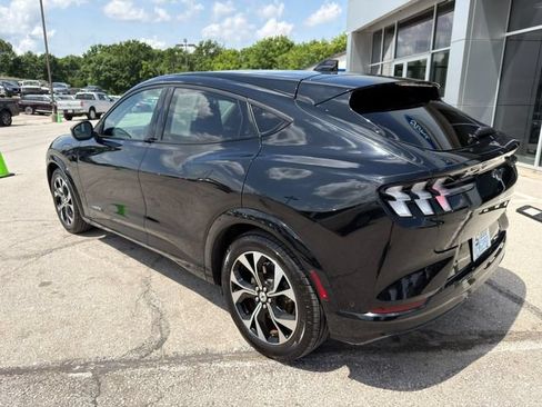 Used 2022 Ford Mustang Mach-E Premium RWD image 5