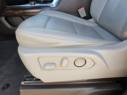 Used 2023 GMC Sierra 1500 SLT w/ SLT Premium Package image 14