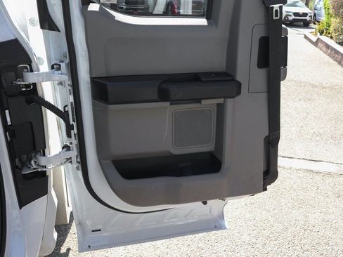 Used 2022 Ford F250 XL w/ Power Equipment Group image 23