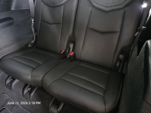 Used 2020 Cadillac XT6 Premium Luxury FWD image 20