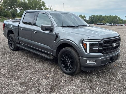 Used 2024 Ford F150 Lariat w/ Equipment Group 502A High AWD/4WD image 3