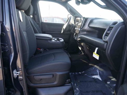 New 2026 RAM 2500 Tradesman AWD/4WD image 28