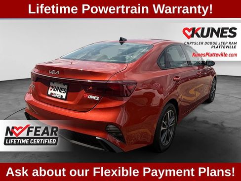 Used 2024 Kia Forte LXS FWD image 9