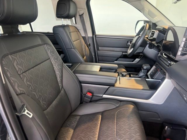 Used 2023 Toyota Sequoia Limited w/ TRD Off-Road Package AWD/4WD image 29
