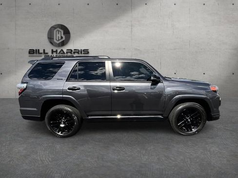 Used 2019 Toyota 4Runner Limited AWD/4WD image 4
