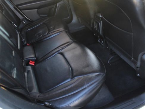 Used 2018 Jeep Compass Limited image 7