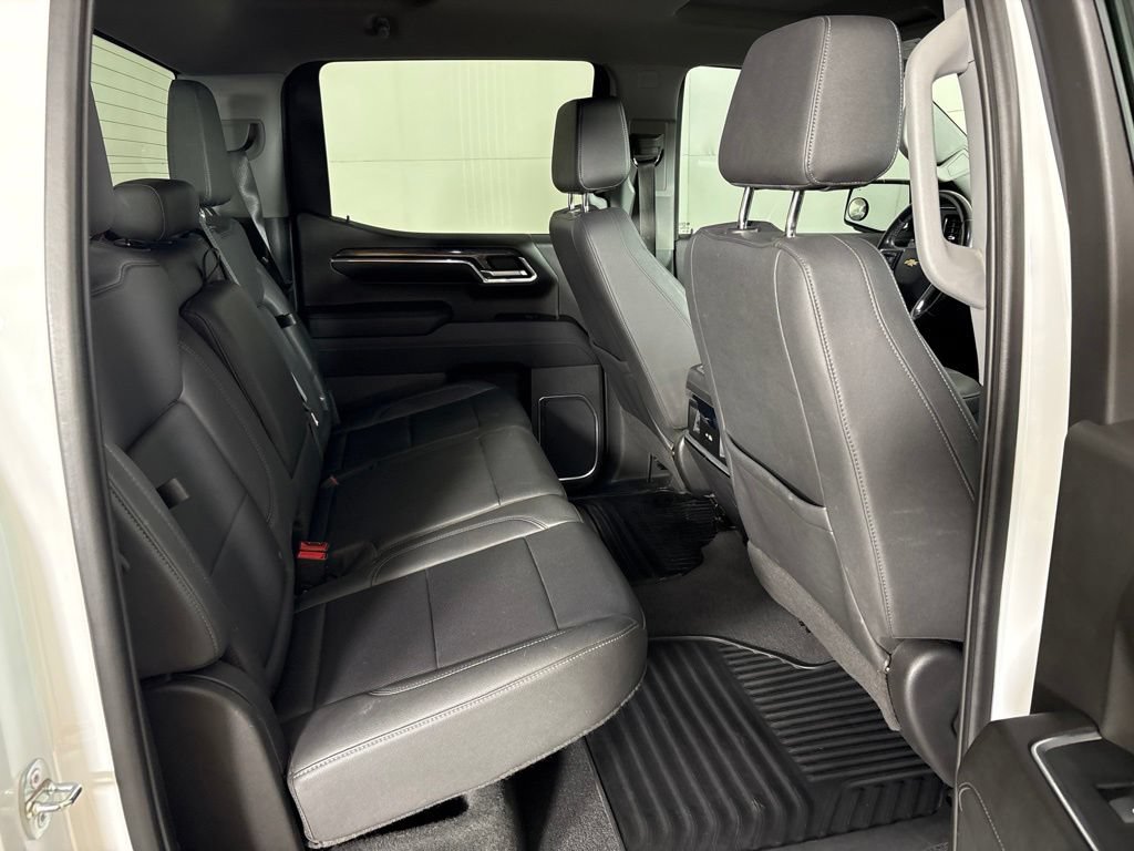 Used 2023 Chevrolet Silverado 1500 LTZ AWD/4WD image 28