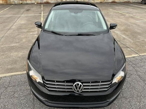 Used 2015 Volkswagen Passat 1.8T SEL Premium FWD image 11