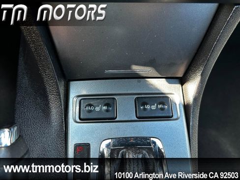 Used 2013 Acura ILX w/ Technology Package image 16