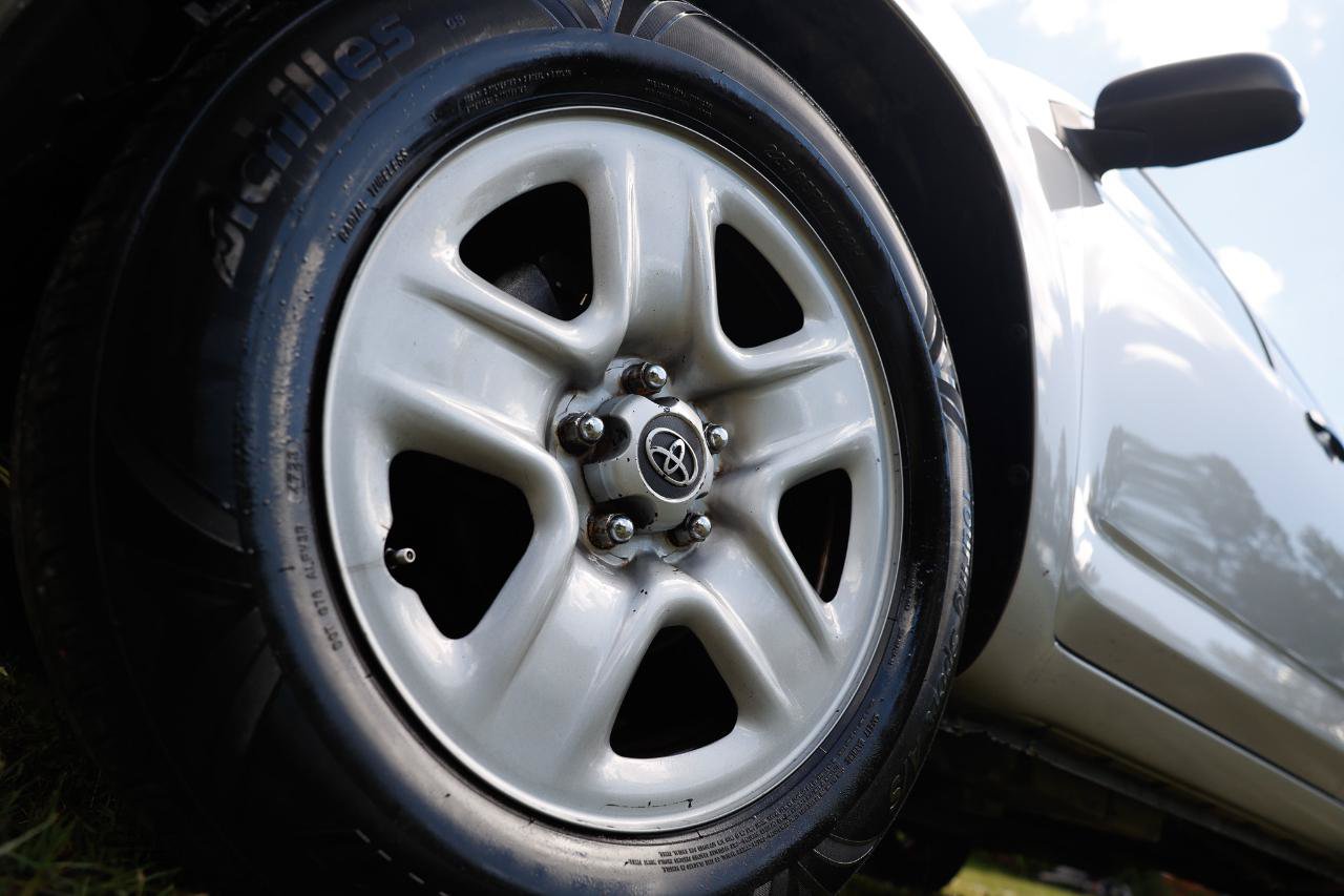 Used 2011 Toyota RAV4 2WD w/ Base L4 Extra Value Pkg image 28