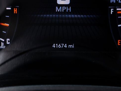 Used 2019 Dodge Challenger R/T w/ Blacktop Package image 16