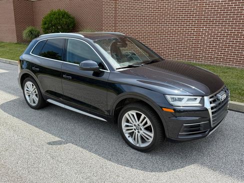 Used 2018 Audi Q5 2.0T Premium Plus AWD/4WD image 17