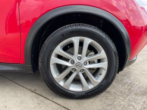 Used 2016 Nissan Juke SV w/ Technology Package FWD image 26