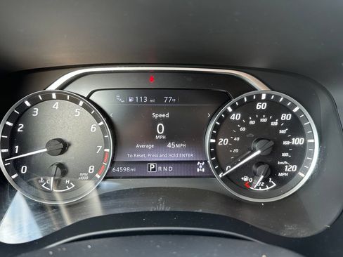 Used 2022 Nissan Frontier SV AWD/4WD image 10