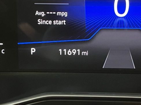 Used 2024 Volkswagen Jetta SE w/ Panoramic Sunroof Package image 23