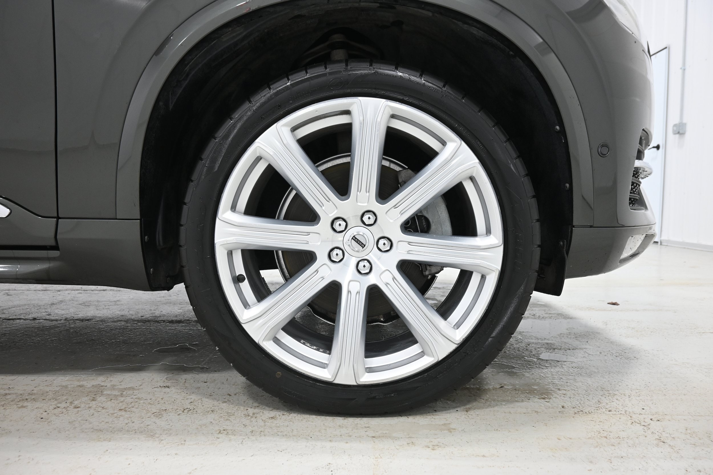 Used 2018 Volvo XC90 T6 Inscription w/ Convenience Package AWD/4WD image 42