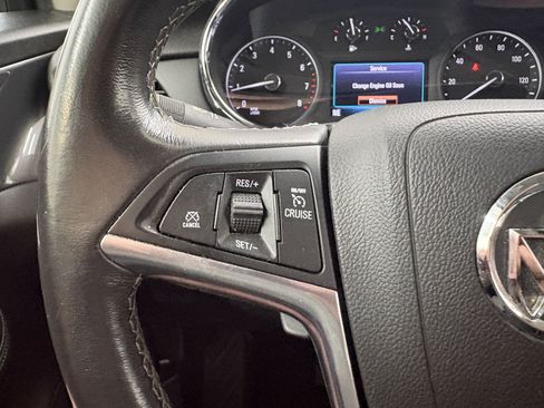 Used 2020 Buick Encore Preferred FWD image 29
