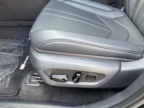 Certified 2025 Lexus TX 500h AWD image 14