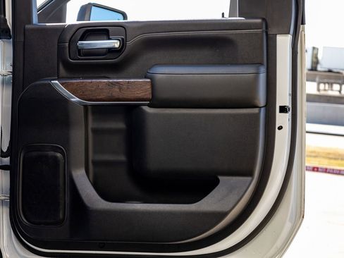 Used 2021 GMC Sierra 2500 Denali w/ Denali Ultimate Package image 39