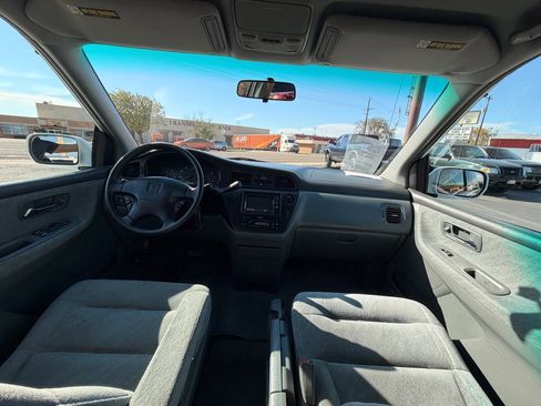 Used 2001 Honda Odyssey EX image 10