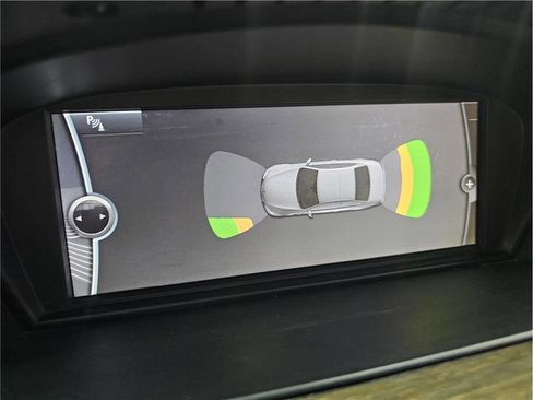 Used 2013 BMW 328i Convertible image 18