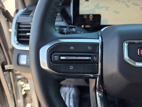 Used 2025 GMC Acadia Elevation FWD image 31