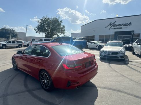 Used 2020 BMW 330i Sedan w/ Convenience Package RWD image 4