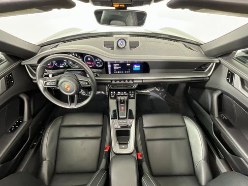 Used 2020 Porsche 911 Carrera 4S image 11
